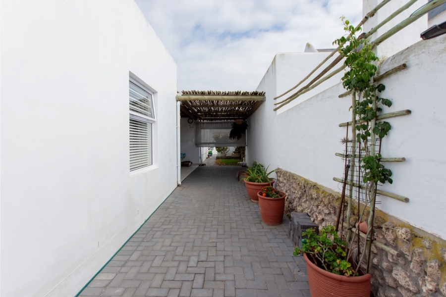3 Bedroom Property for Sale in Paternoster Western Cape